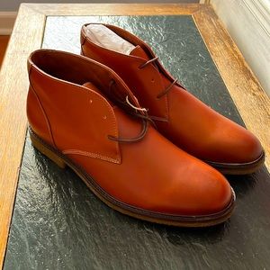 Johnston &  Murphy Copeland Chukka Red Brown size 11. Never worn